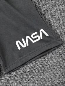 Boys Astronaut Print T-Shirt & Shorts Set – 2-Piece Casual Summer Outfit for Kids