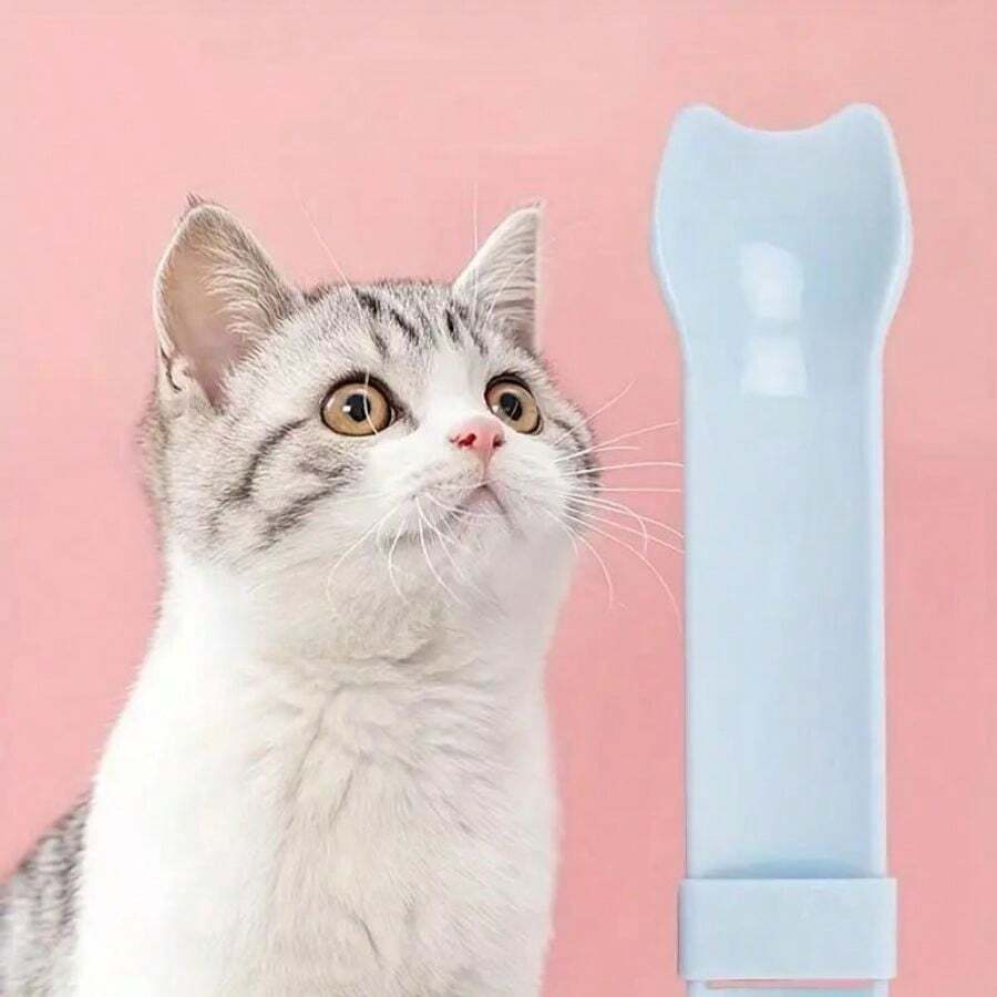 Cat Treat Squeeze Spoon Feeder – Lickable Wet Treat & Liquid Snack Dispenser for Cats