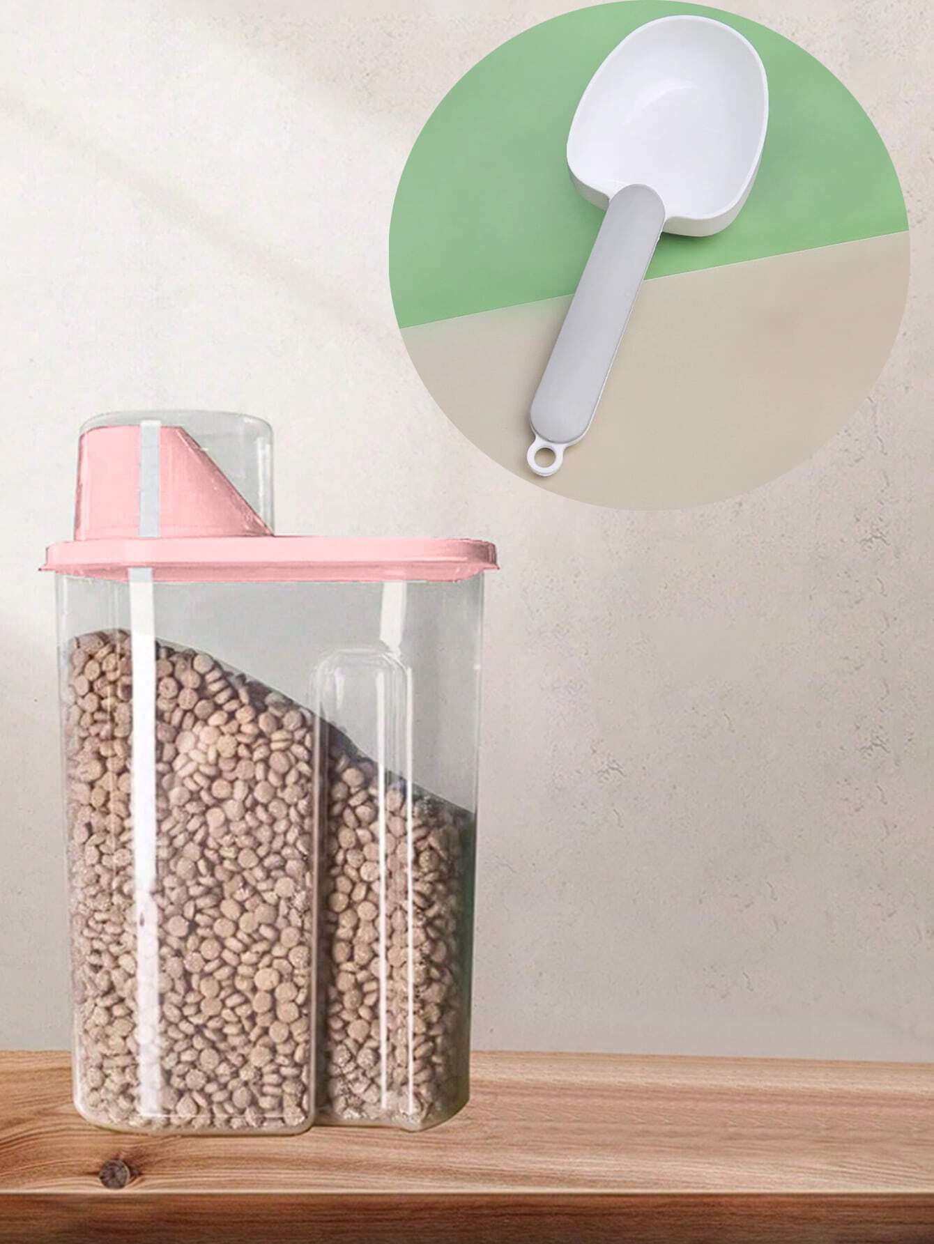 Plastic Pet Food Storage Bin with Sealed Lid – Airtight Food & Snack Container for Cats & Dogs
